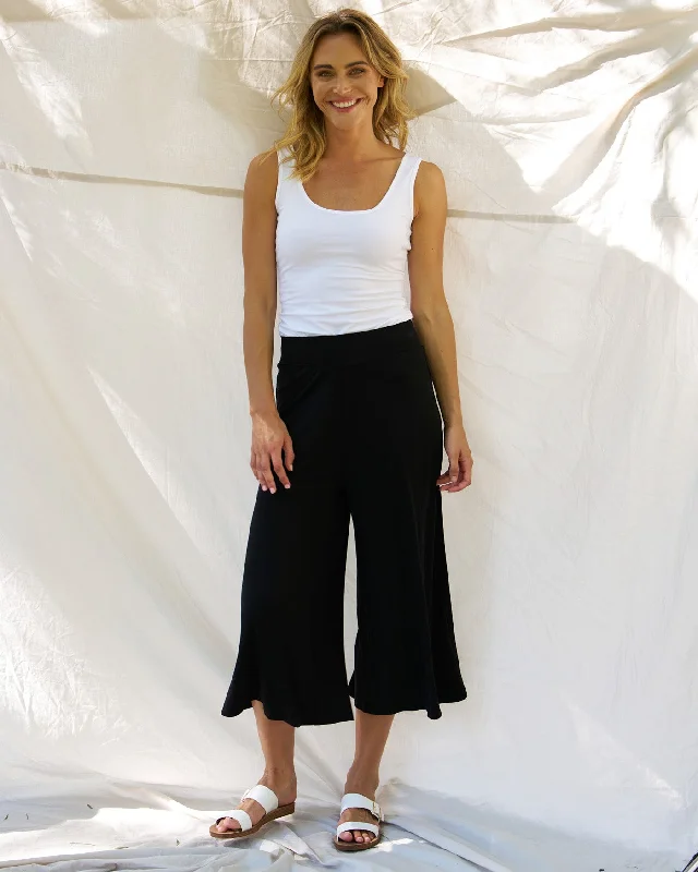 Weekend Offers That Excite Betty Basics Crystal Crop Jogger Black
