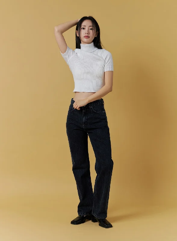 Special Savings Straight Fit Black Jeans OO331