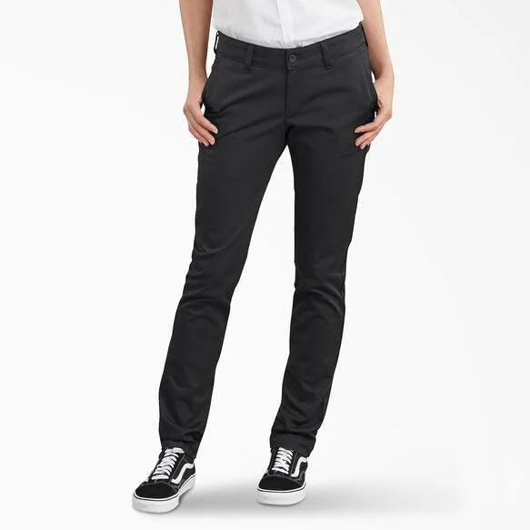 Markdown Madness Women's Slim Fit Pants - Rinsed Black