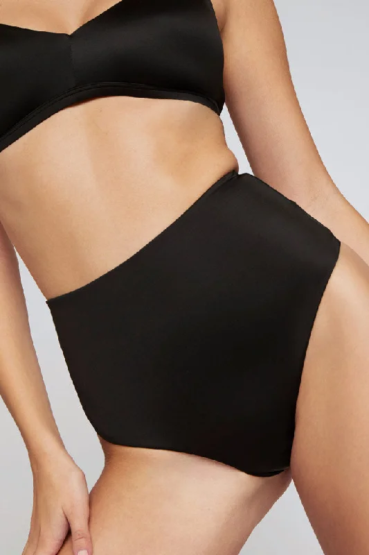 Weekend Deals That Wow Glacé High-Waist Thong in Black
