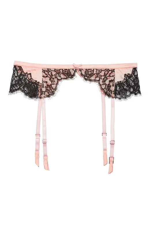 Today’s Deal Iris Lace Garter