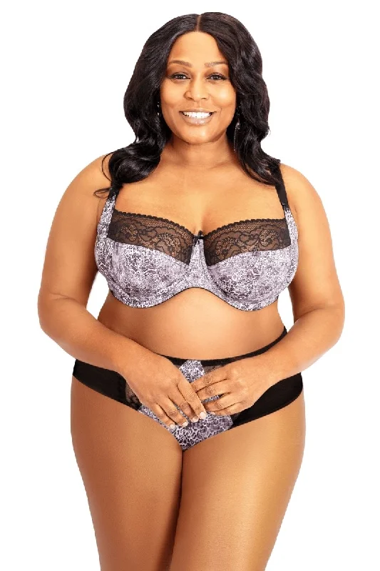 Final Clearance WHITE AND BLACK ANIMAL PRINT UNLINED LACE BRA NELA UNDERWIRE SOFT