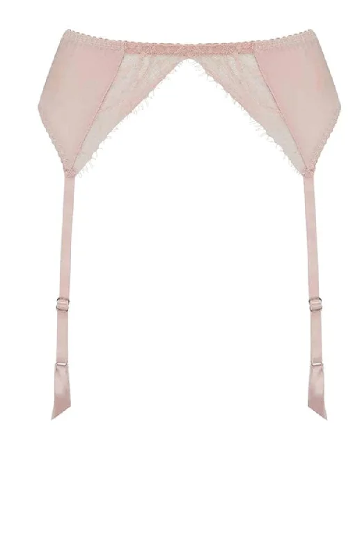 Weekend Discounts to Delight Signature Lace Suspender