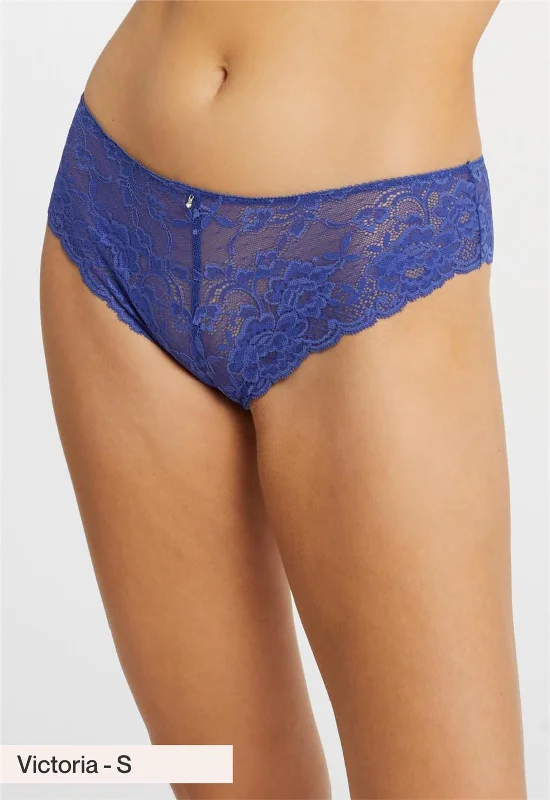 Weekend Deals That Amaze Signature Lace Brazilian