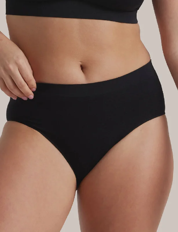 Weekend Shopping Bliss Bare Essentials Midi Brief (Black)