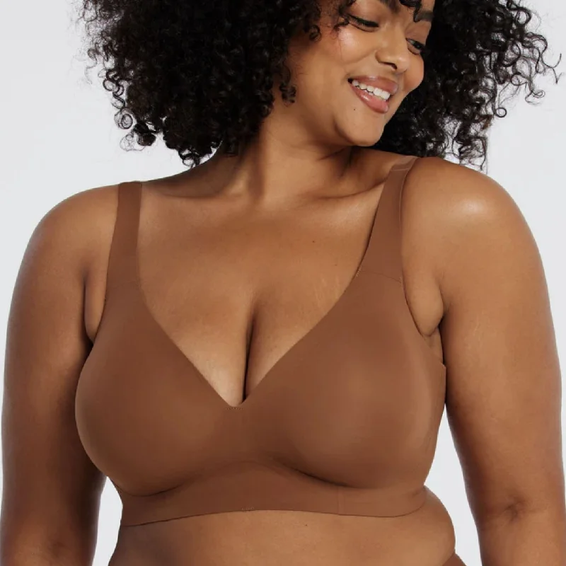 Massive Deal Evelyn & Bobbie Starlette Plunge in Clay