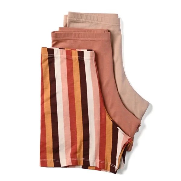 Weekend Wonders Await! Shorts - Set of 3