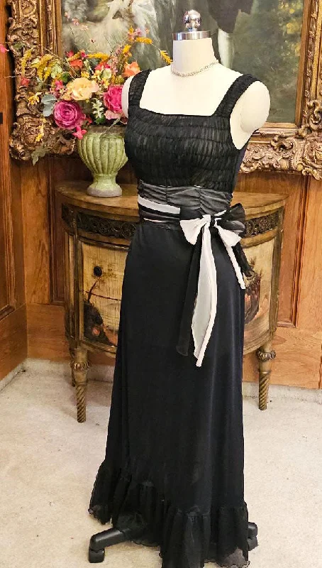 VINTAGE BLACK SQUARE RUCHED NECKLINE WITH  PALE PINK AND BLACK CUMMERBUND