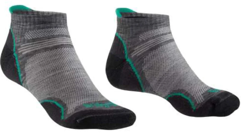 Bridgedale Women's Ultra Light T2 Merino Performance Hiking No-Show Socks {BR-710260}